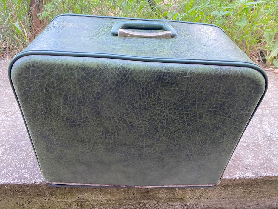 Чисто нова Шевна машина