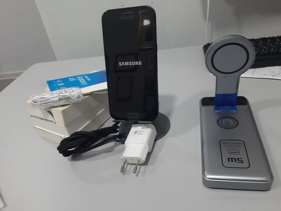 A5 2017 sotiladi karopka dakument  ful + poverbank.