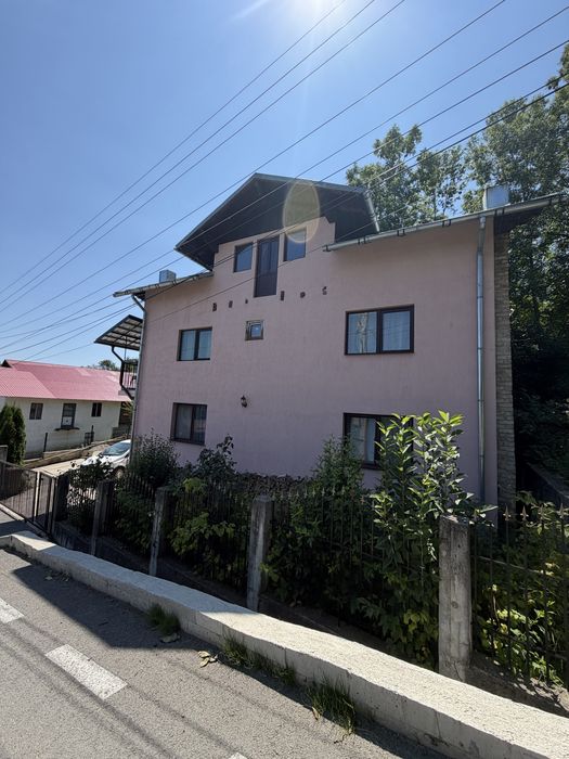 Casa de vanzare