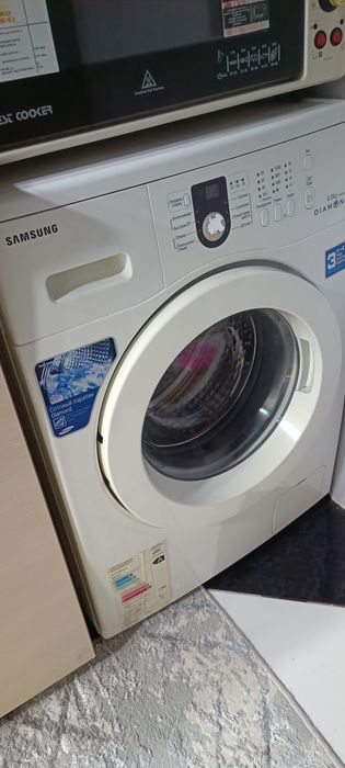 Продается стиральная машина Самсунг 6 кг