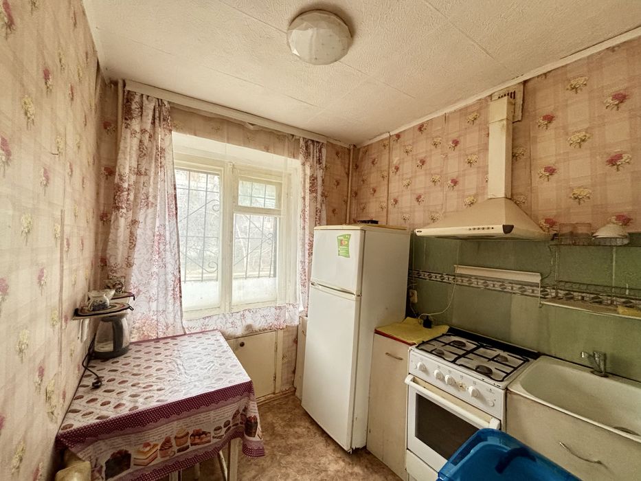 Продам малосемейку на кжби