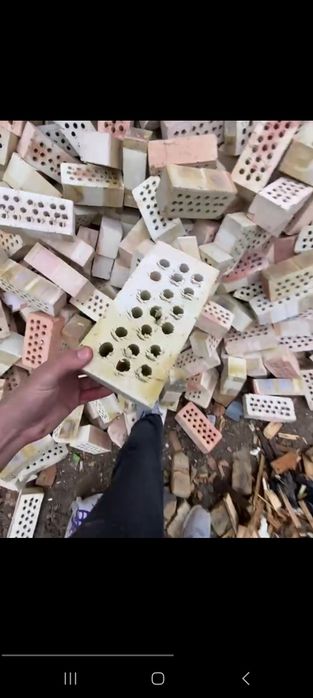 Butun va teshik gisht donali