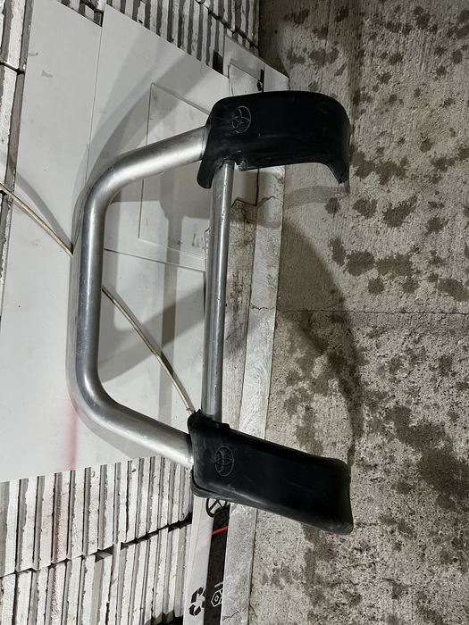 Кенгурятник Хайландер