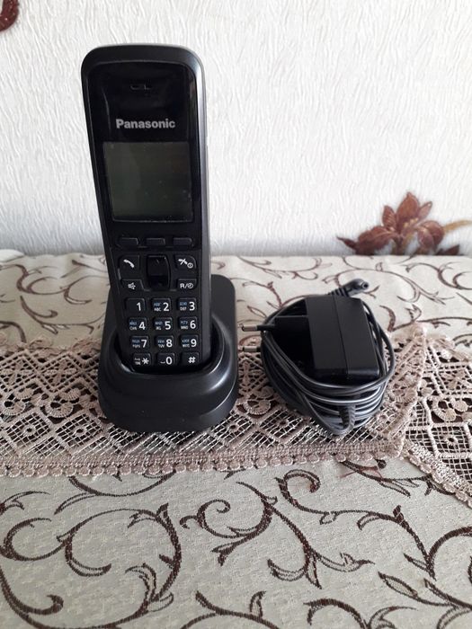 Продаётся домашний телефон