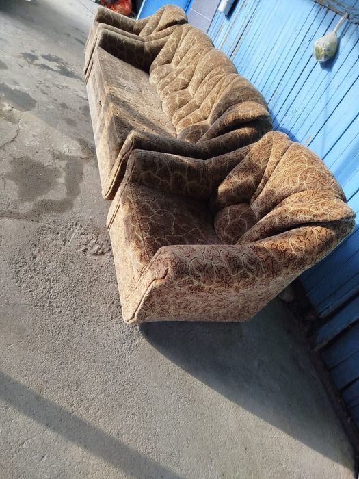 Диван с креслами