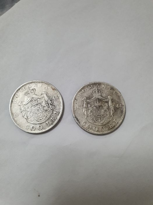 Vând doua bucăți 1944 argint Mihai 1