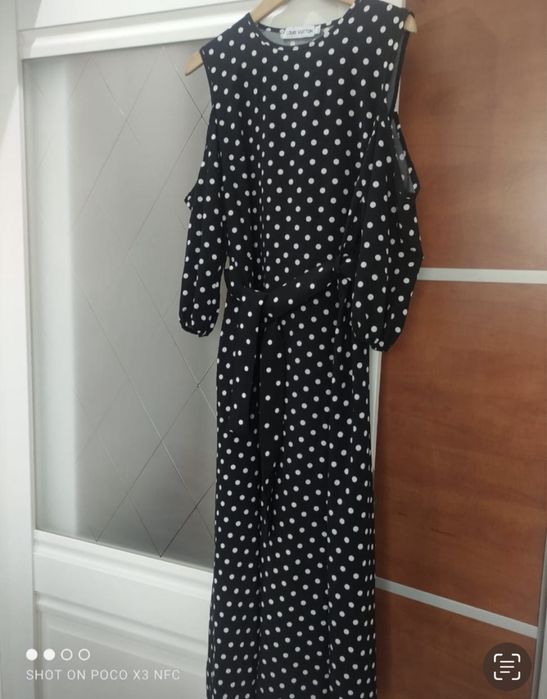 Платье брюки кофты на 50 р 5000