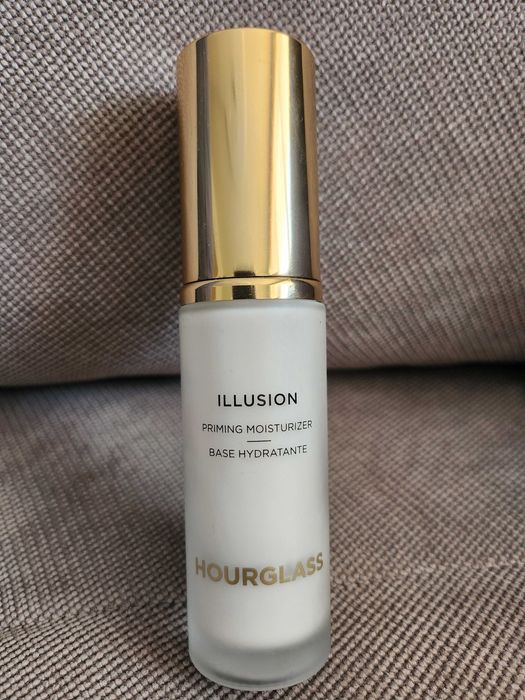 Housglass skin illusion праймър