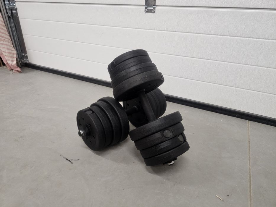 ДЪМБЕЛИ чисто нови