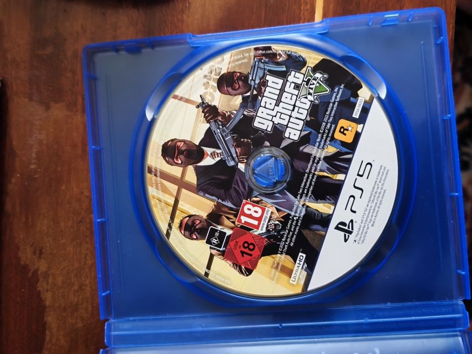 Schimb joc GTA V PS5