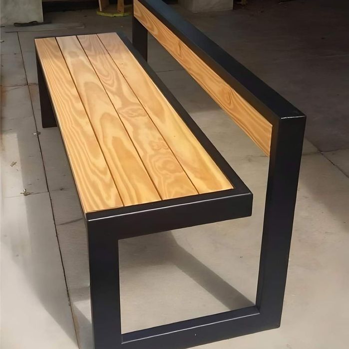 Изработка на градински пейки