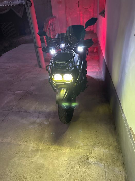 Skuter tank sotiladi