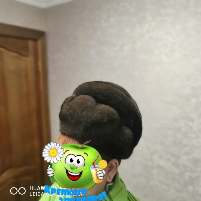 Продам норковую шапку.