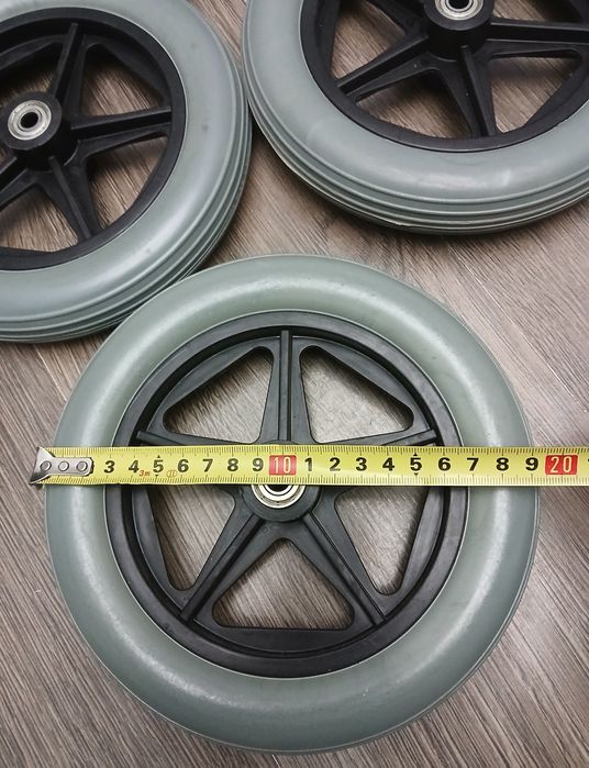 Колеса все с подшипником покрышка камера на любую инвалидную коляску..