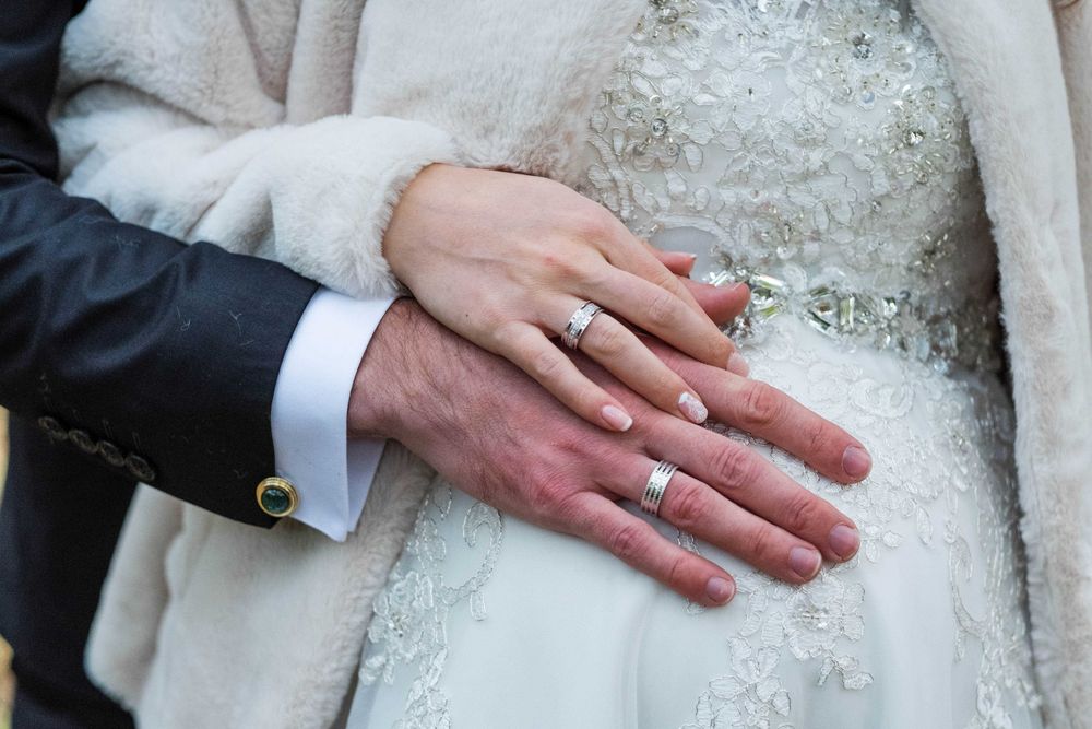 Прекрасна булчинска рокля