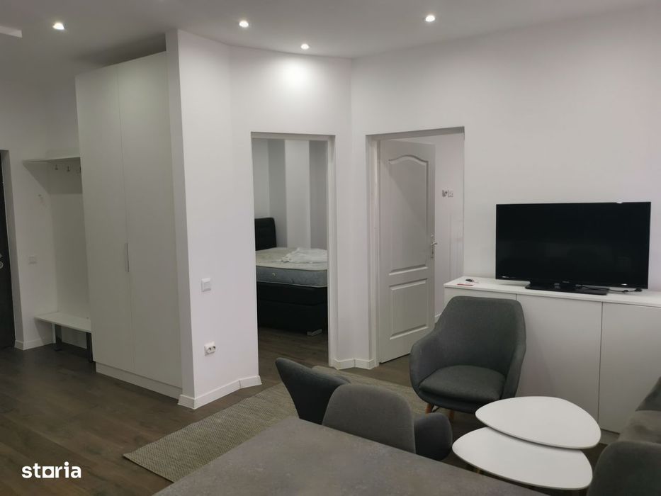3 camere, 2 dormitoare,1 bai, living cu bucatarie,