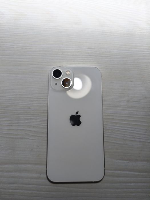 Apple iPhone 13, 128GB, Starlight – Пълен комплект, Като НОВ!