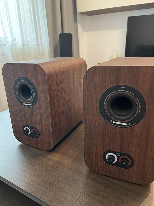Boxe Q Acoustics 3030i