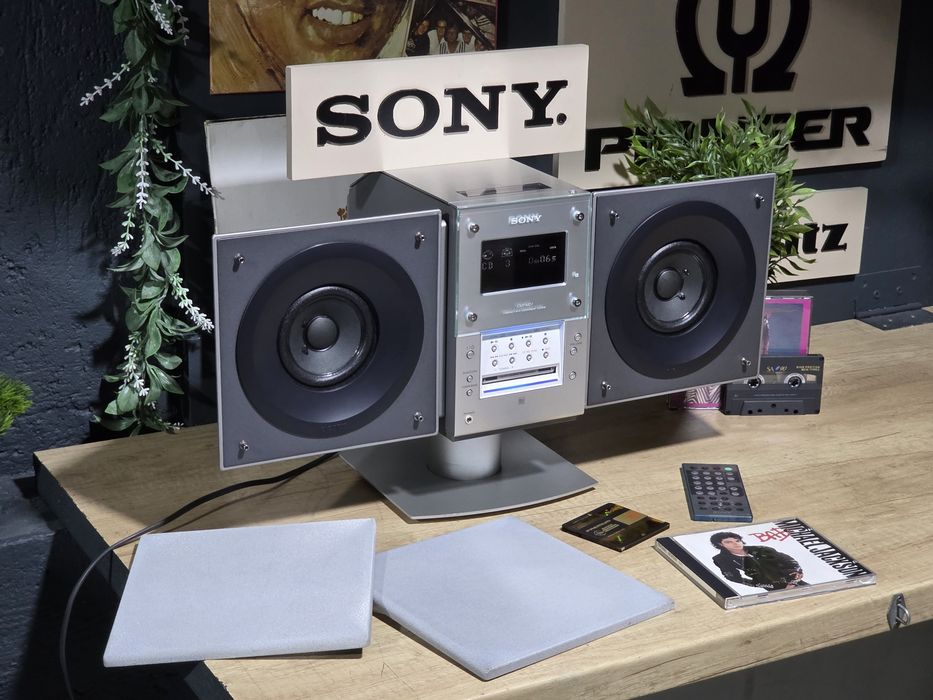 Sistem audio SONY CMT-MD1, combina premium, mini disc, cd-player,  radio, boxe amplificator, telecomanda