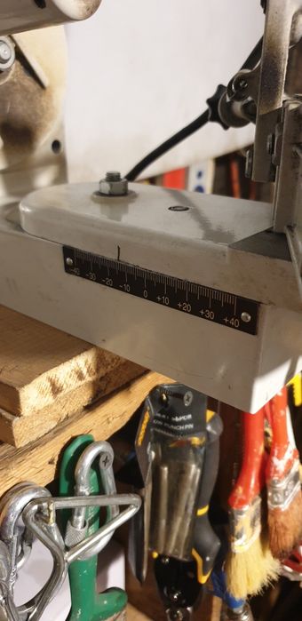 Mașină de ascutit lanțuri Stihl.