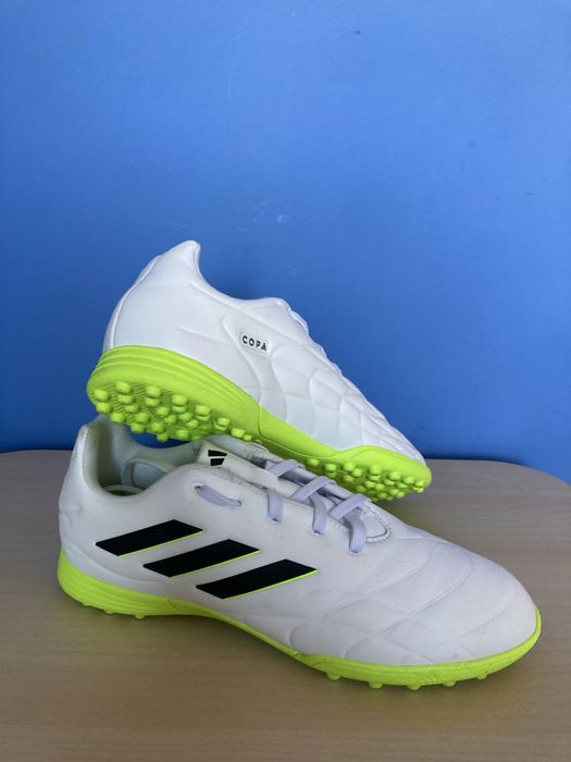 Adidas Оригинални стоножки 38-ми номер