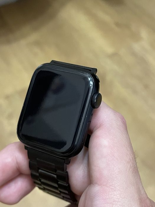Apple Watch SE Gen2 44mm