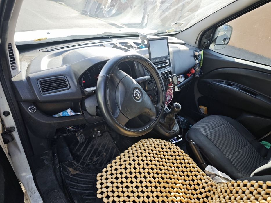 OPEL Combo 2012 — imagine 2