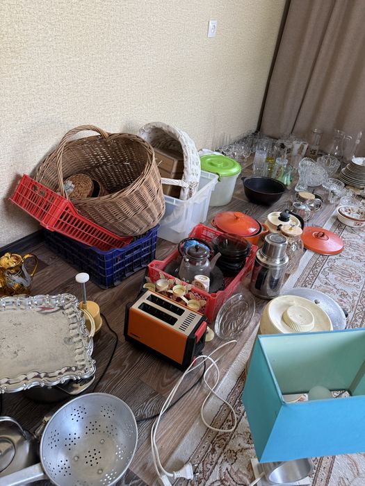 Продаю кастрюли, казан, мантница по 1000