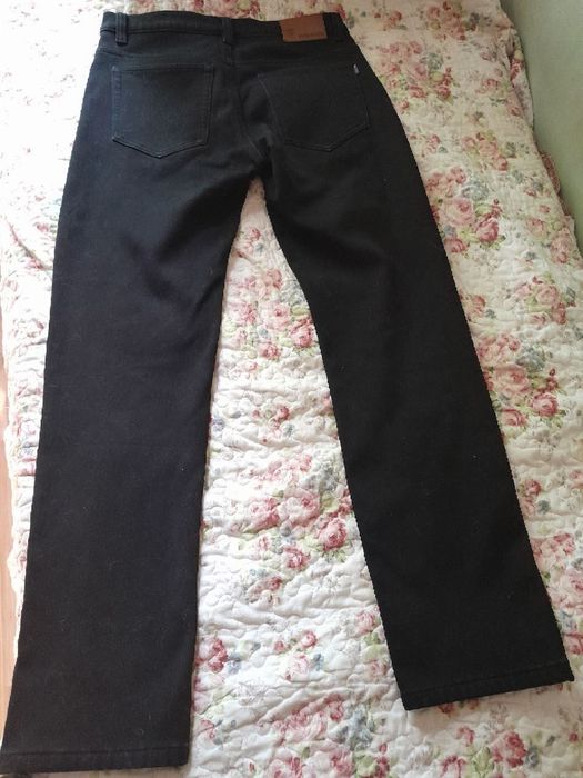 Продам джинсы размер 33-34