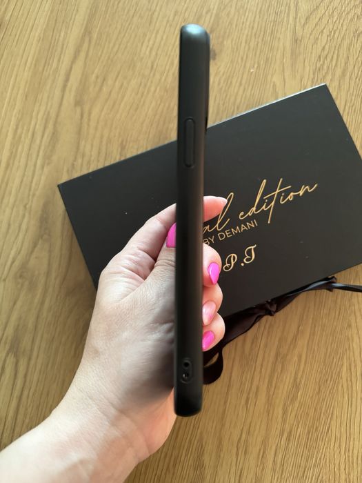 Луксозен Калъф by Demani за Iphone 13 pro max