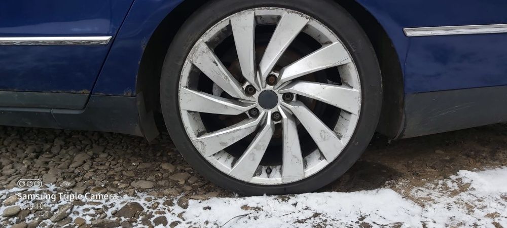 Dezmembrez Volkswagen Passat B6 2.0 TDi 140 CP an 2005 cod motor BKP