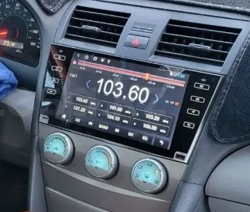 Магнитола в Камри 40