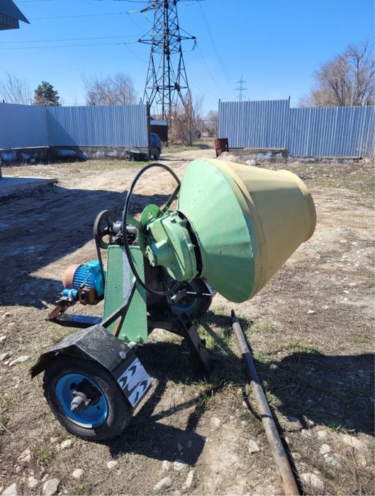 Бетономешалка 220V