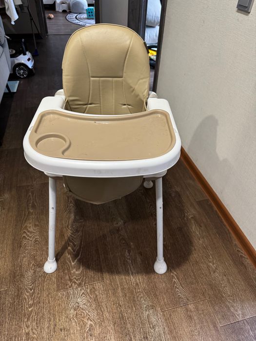 Продам стульчик для кормления