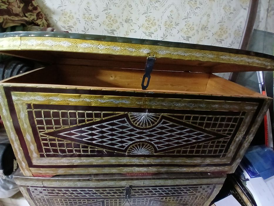 Сундук, sandiq, Сандиқ