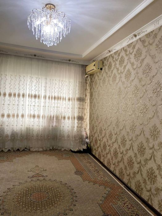 Сотилади 1/4/4 Коракамиш 2/1