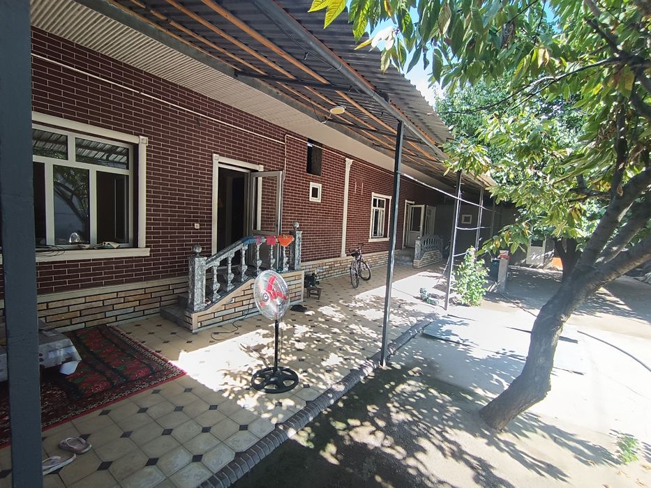 Uy sotiladi Erkin. yer narxida