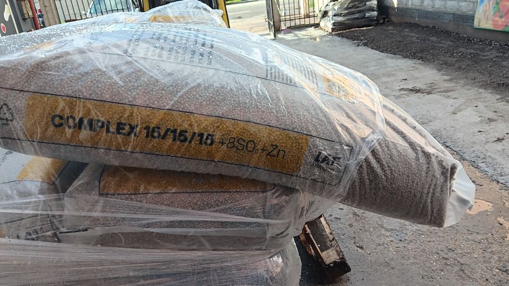 Complexe NPK 15-15-15+8SO3+ZN LAT-NITROGEN