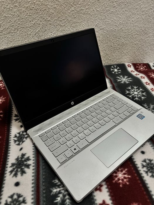 Лаптоп HP pavilion 14