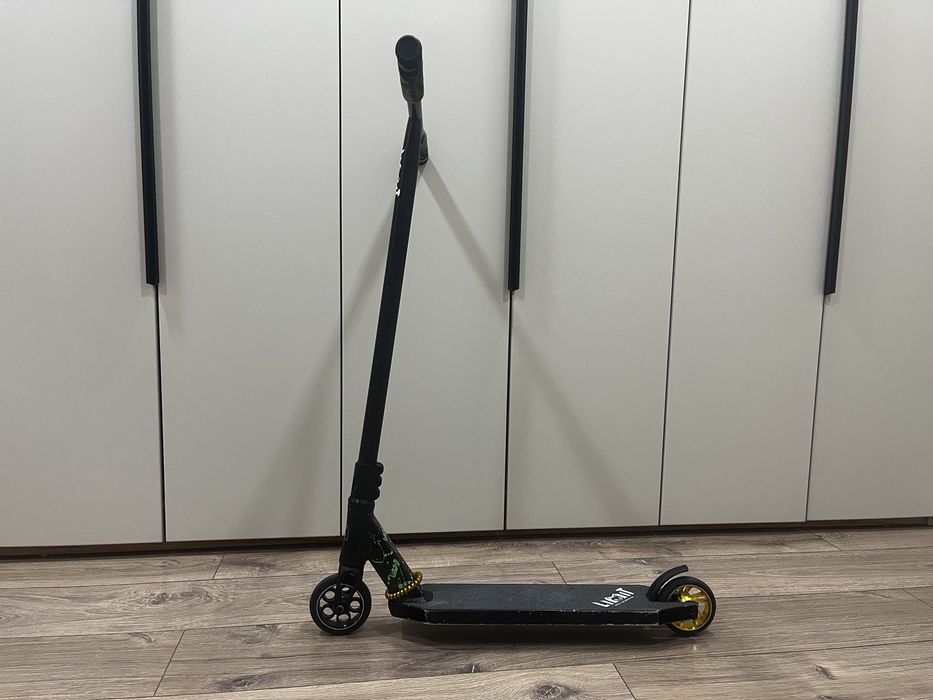 Продам самокат LIMIT 01 цена окончателная