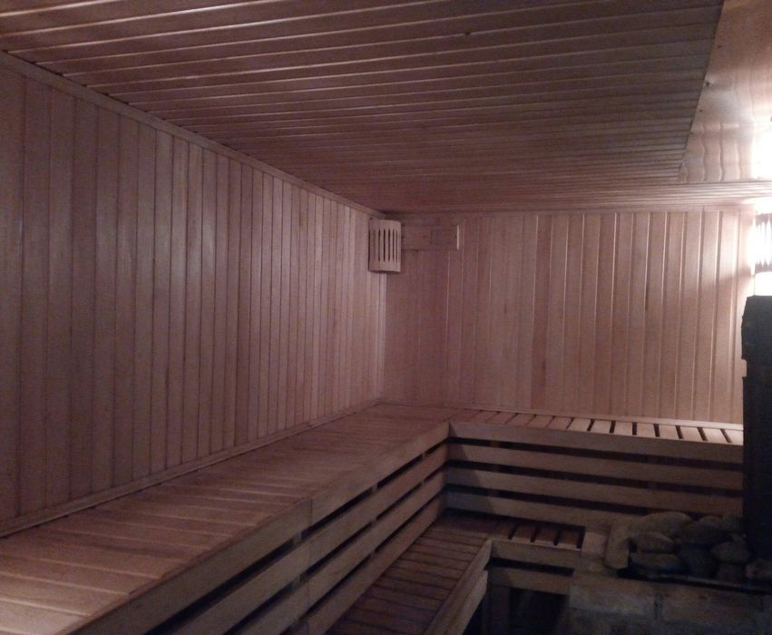 Баня-Сауна на дровах.