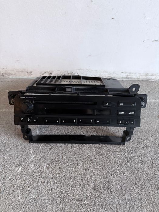 CD за BMW E46 Като ново !