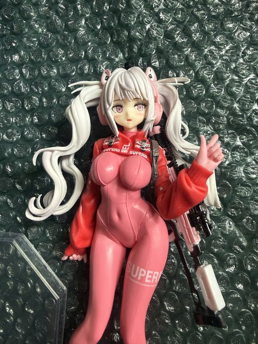 Figurina anime pink, pvc doll 24cm