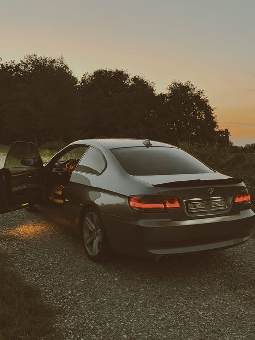 RASPUND DOAR PE WHATSAPP : Vand BMW seria 3, 2009, automat, 177cp, raspund doar pe Whatsapp