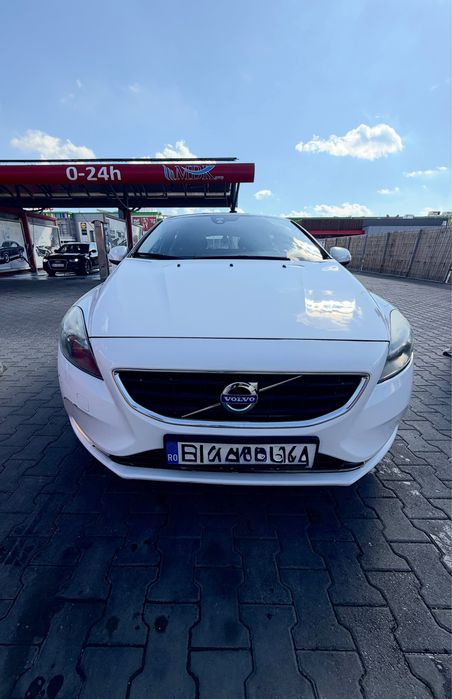 VOLVO V40 1.6 D - 2014