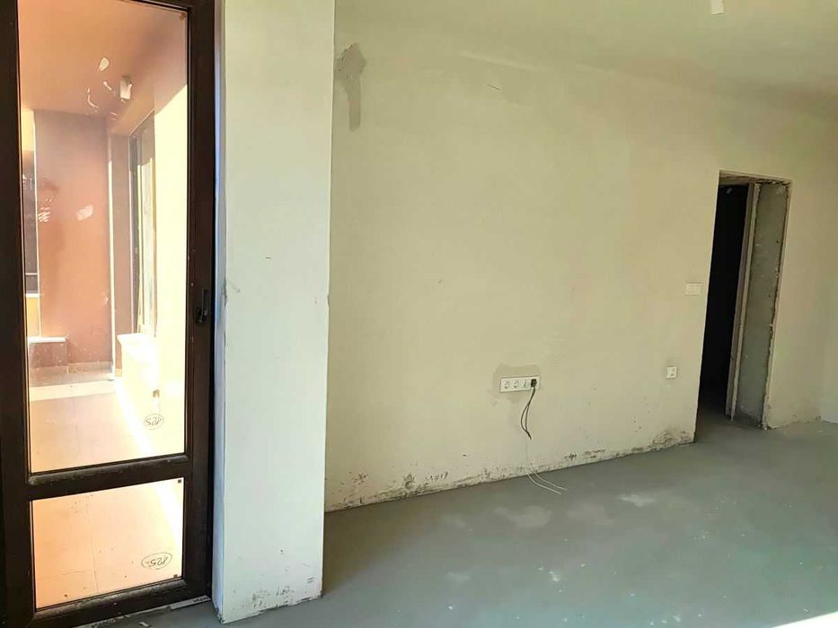 Продава се Тристаен апартамент в Велико Търново, Център - 103 кв.м за 1164 €/кв.м - Снимка #2