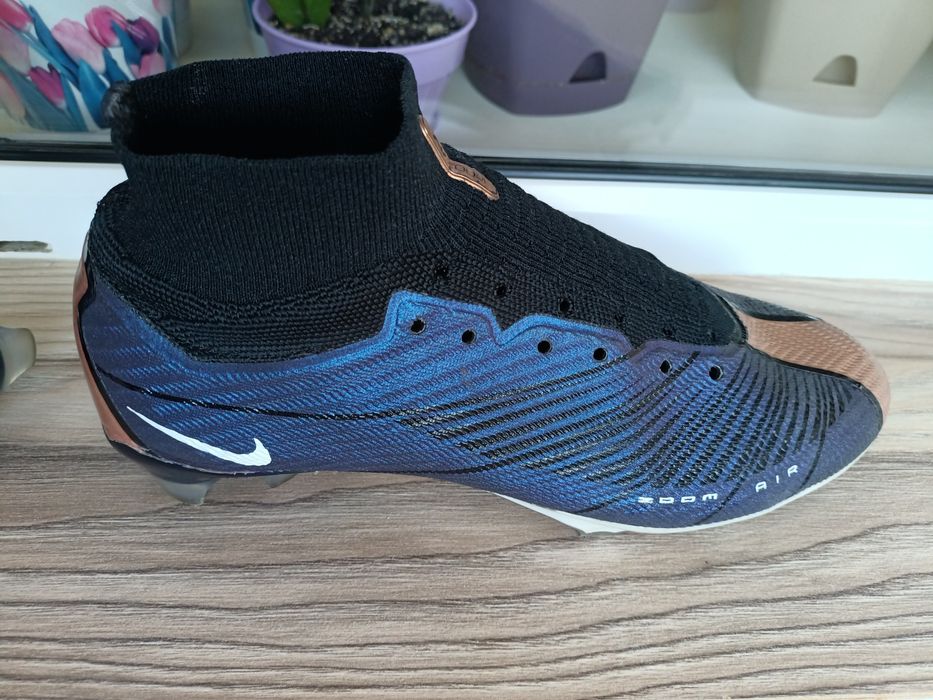 Продам бутсы air zoom 39-40