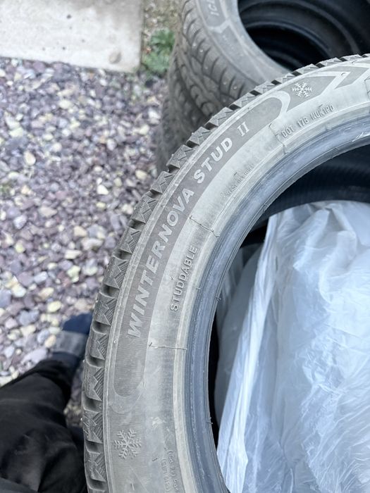 Продам зимние шины