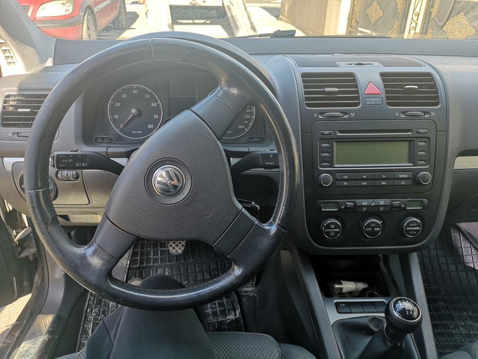 Голф 5 1.6FSI 116 ps