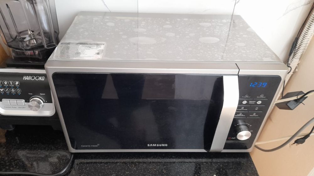 Микроволновка Samsung